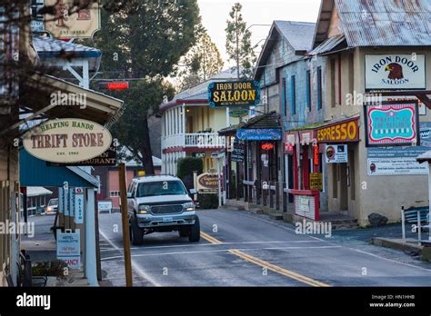 where is groveland california.